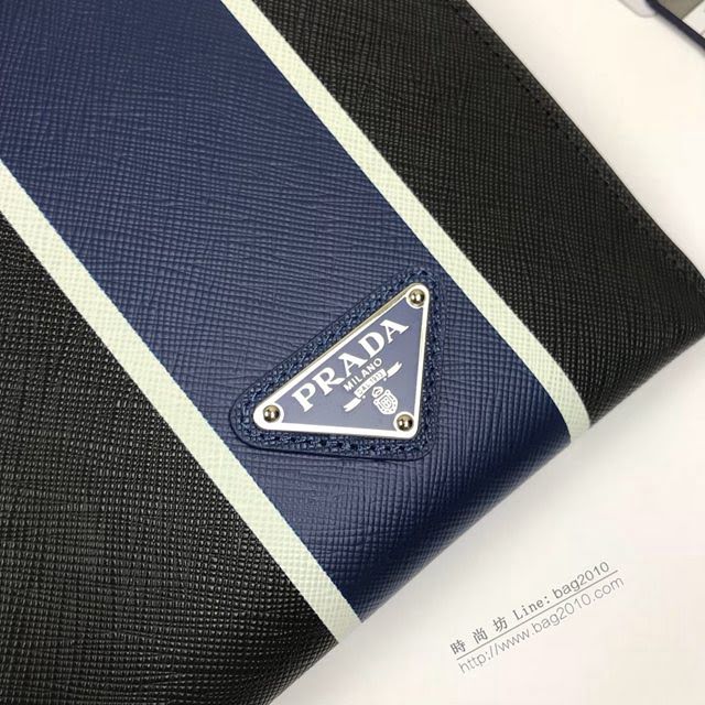 prada手包 普拉達新款皮革手拿包 2NH005 PRADA十字紋牛皮黑+藍手拿包  pyd2245